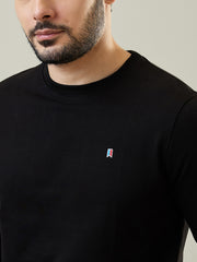 Black Solid Regular Fit Sweatshirt