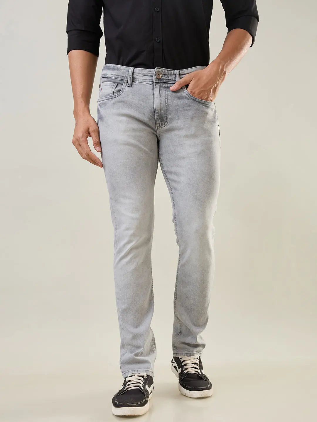 Light Cloud Ferdinand Slim Tapered Jeans TIM PARIS
