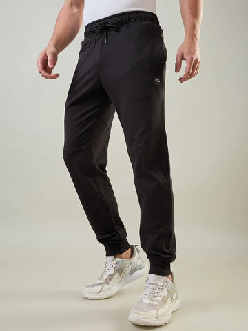 Black Oyester Regular Fit Jogger Tim Paris