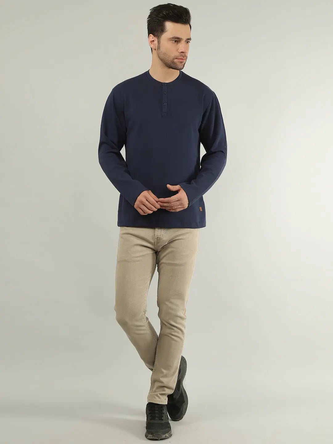 Blue Solid Regular Fit T-Shirt TIM PARIS