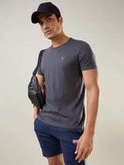 Black Oyester Solid T-Shirt